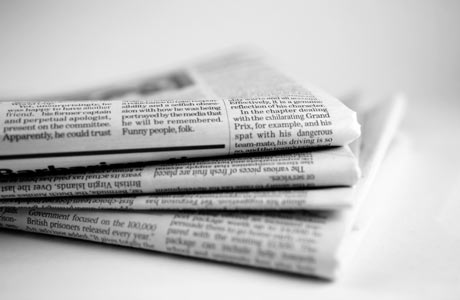 LOADING_NEWSPAPERS.JPG